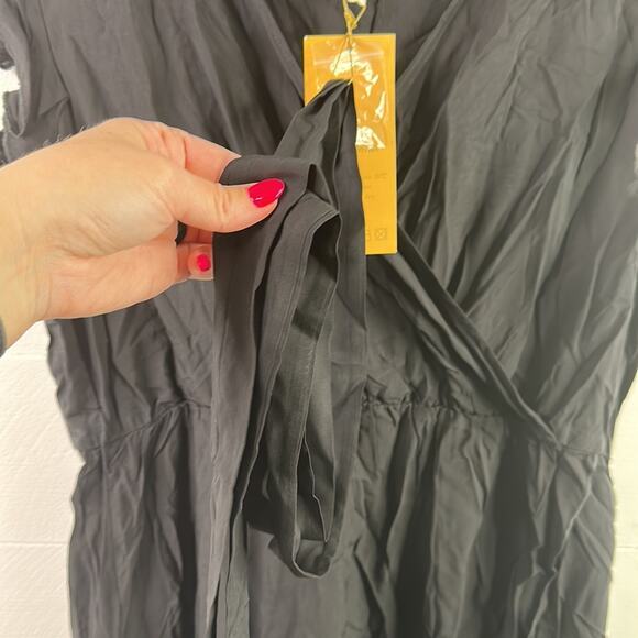 GRECERELLE Black Fluffy Sleeve Cross V Neck Flowy Maxi Dress Light Size‎ Large - Picture 11 of 16